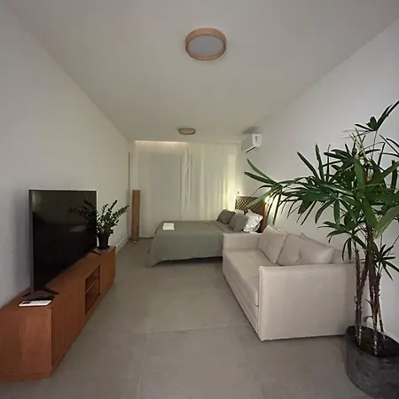 Melhor Studio Na Praia De Copacabana